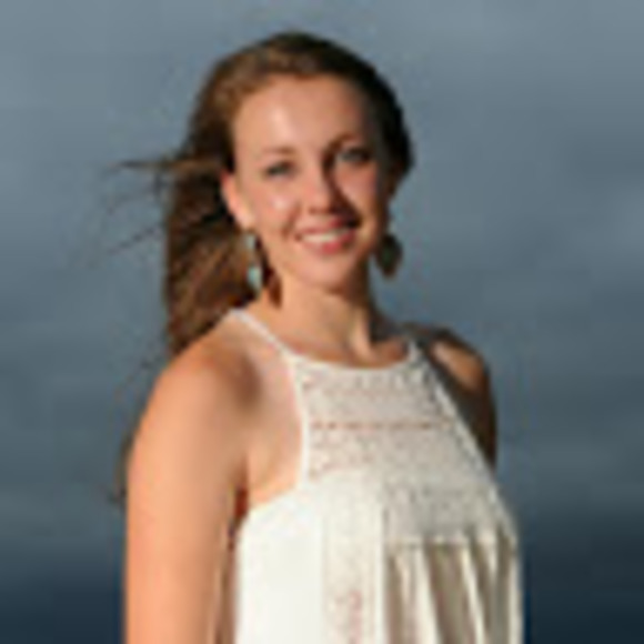 Meet your Posher, Lindsey - Picture 1 of 1